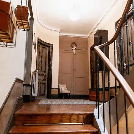 La Poterne L A Epernay Holiday home Rouen