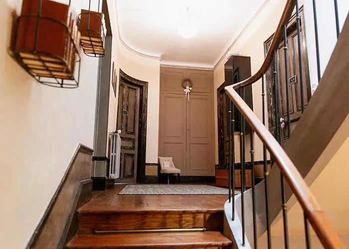 La Poterne L A Epernay Holiday home Rouen